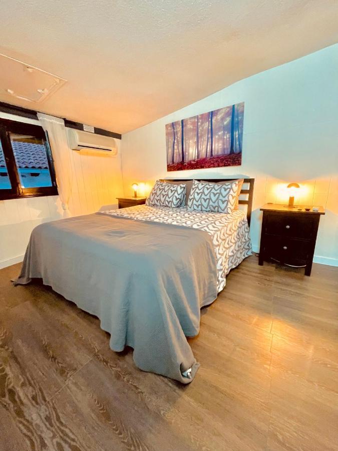 Casita Con Encanto En La Sierra De Gredos, Candeleda Bagian luar foto